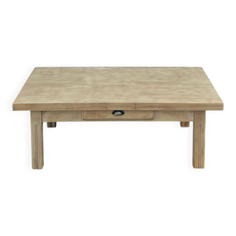 Renovated farmhouse coffee table in raw solid wood with 1 drawer.
