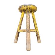 Tabouret en bois primitif sur trépied / hauteur 52 cm