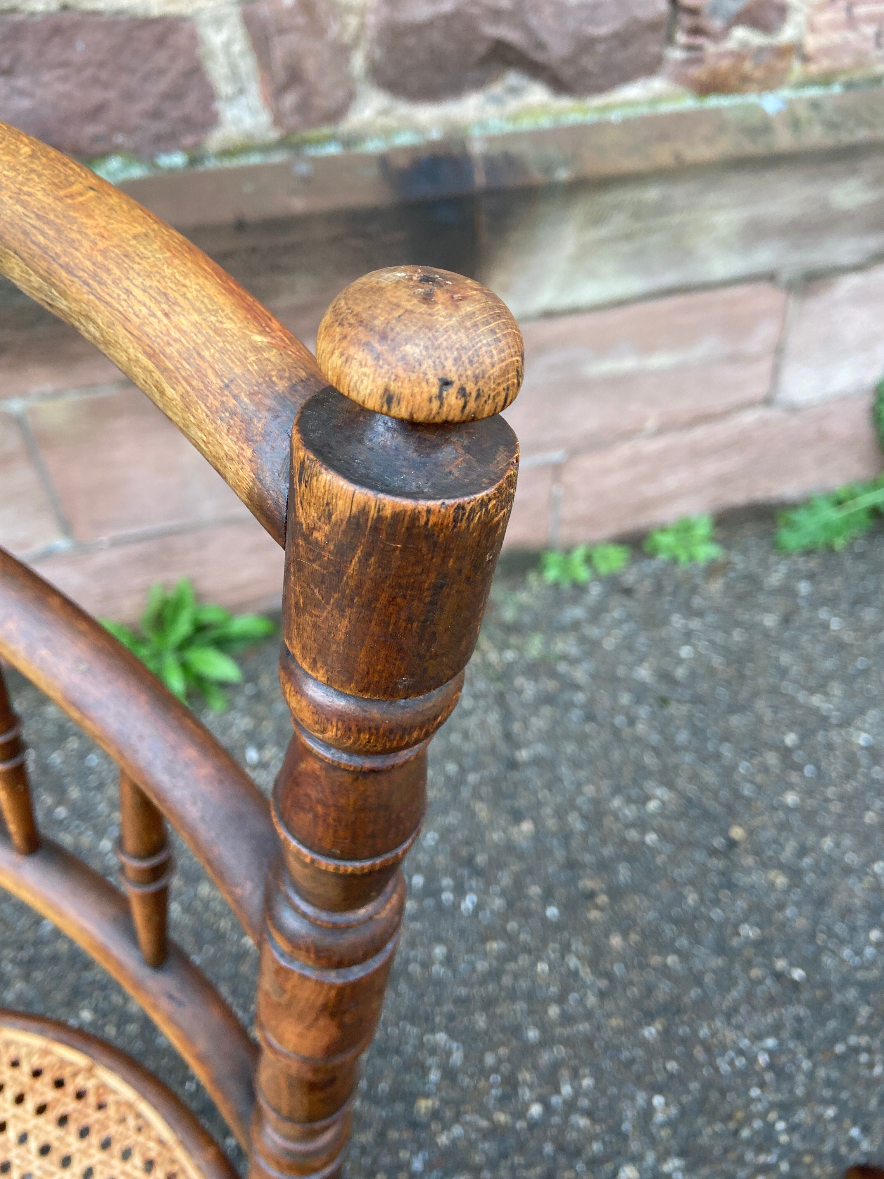Pair of Viennese bistro café chairs by L. & H. Cambier Frères bentwood belgium