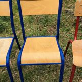 Set of 5 school chairs years '70 in red and blue