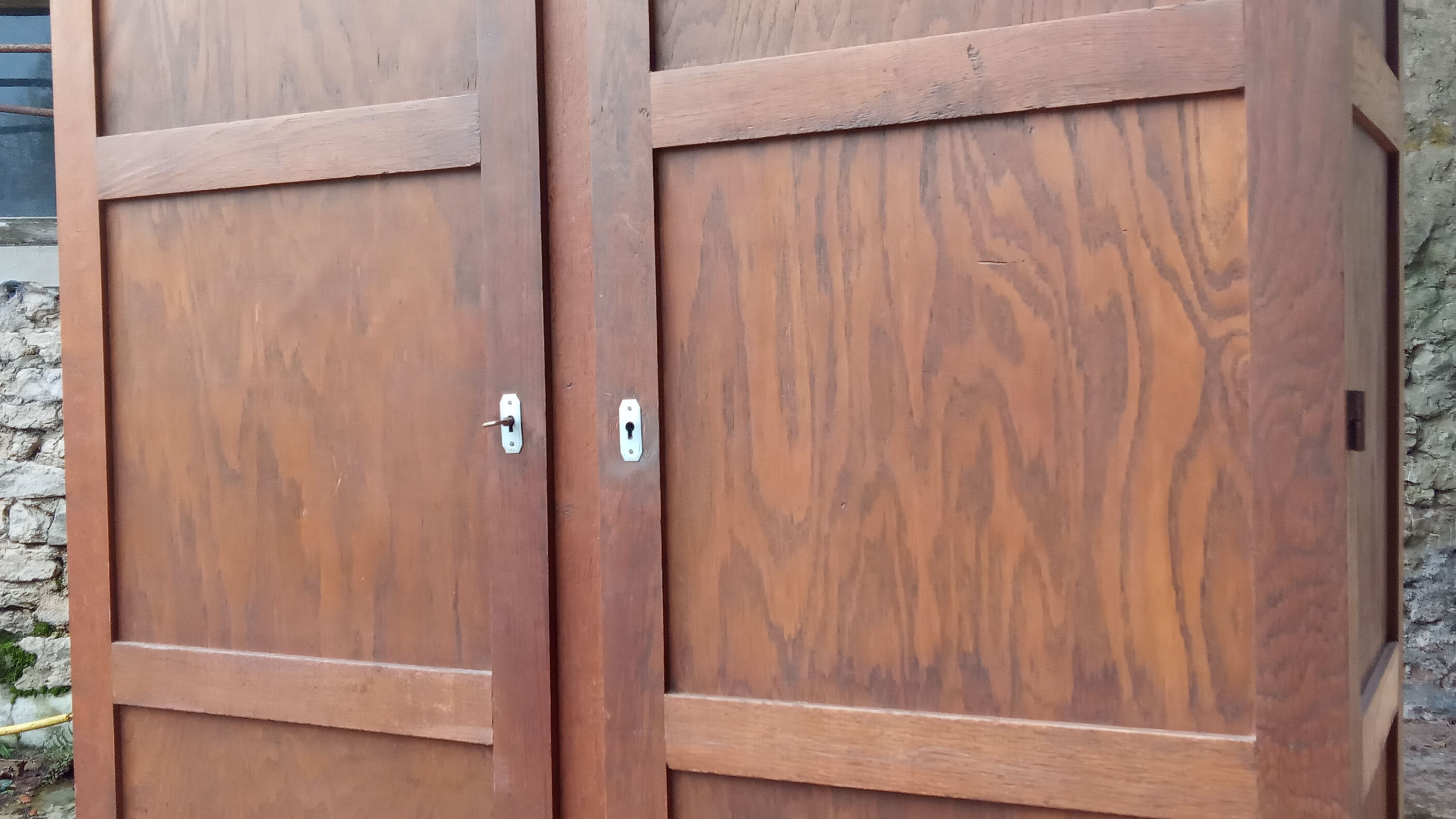 Rebuilding cabinet by René Gabriel, furniture for disaster victims
