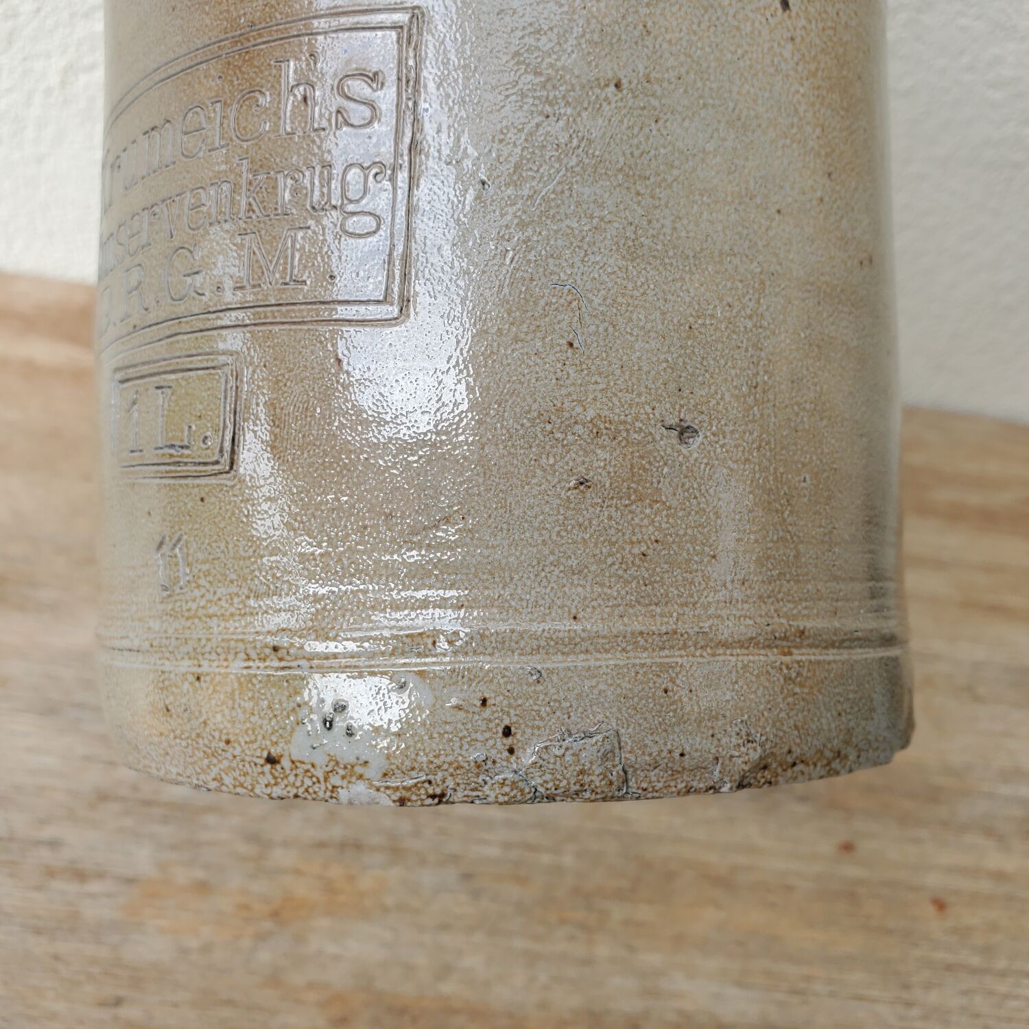 Pot DRGM en céramique allemande