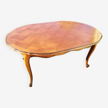 Louis XV style wooden dining table