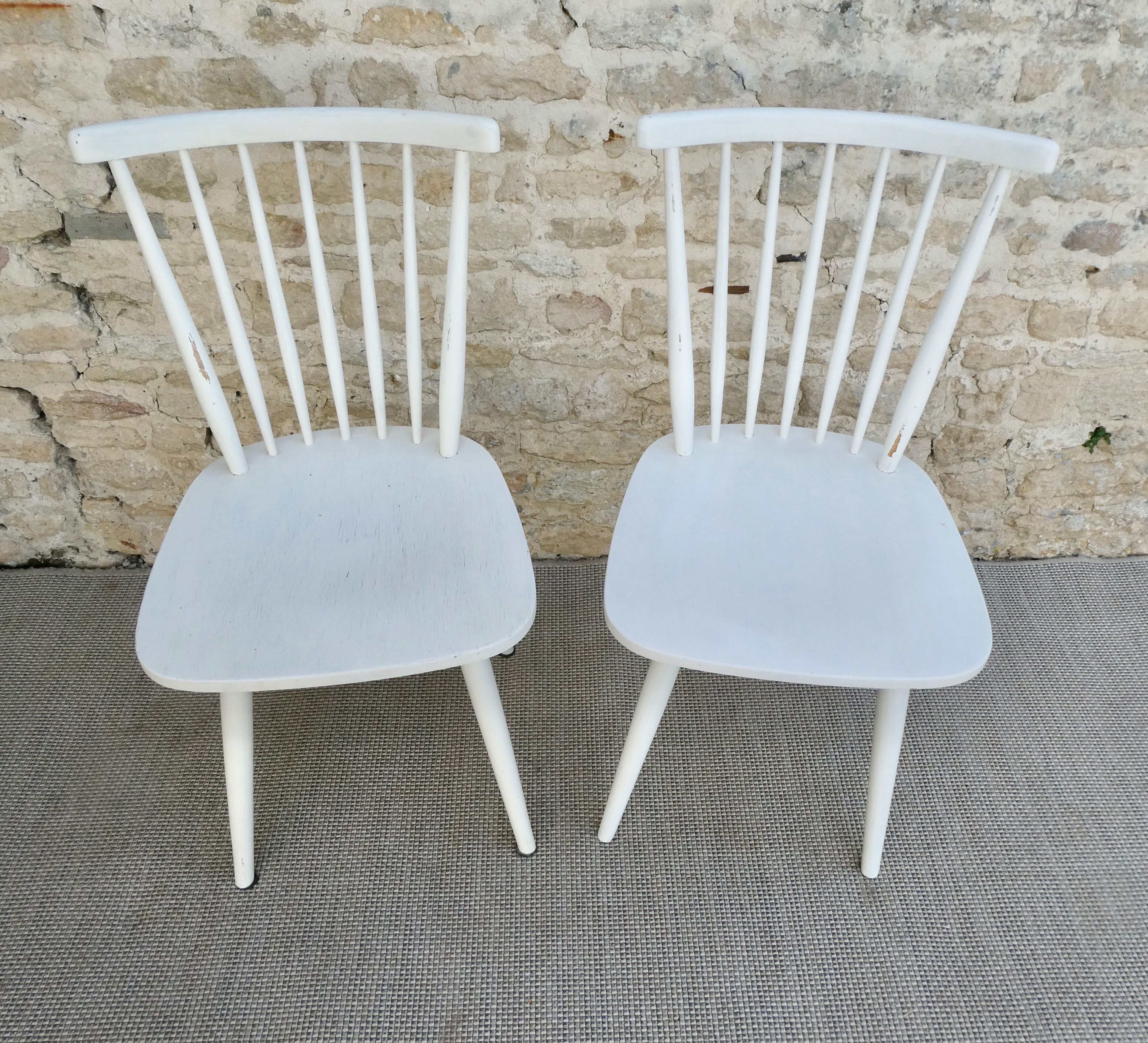 Pair of chairs with bars, wooden, white patina