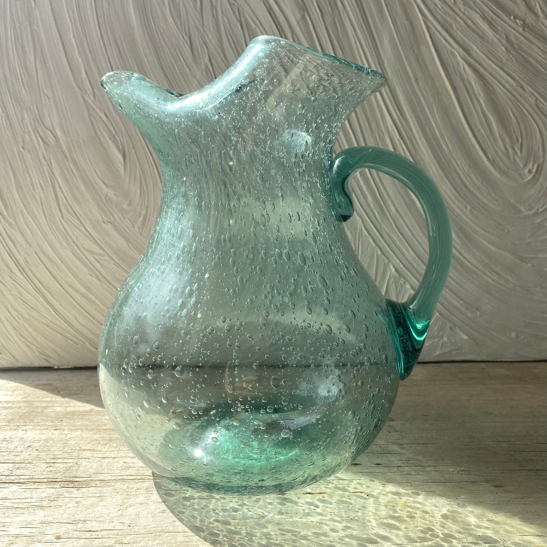 Pichet en verre  soufflé bullé  H24 cm