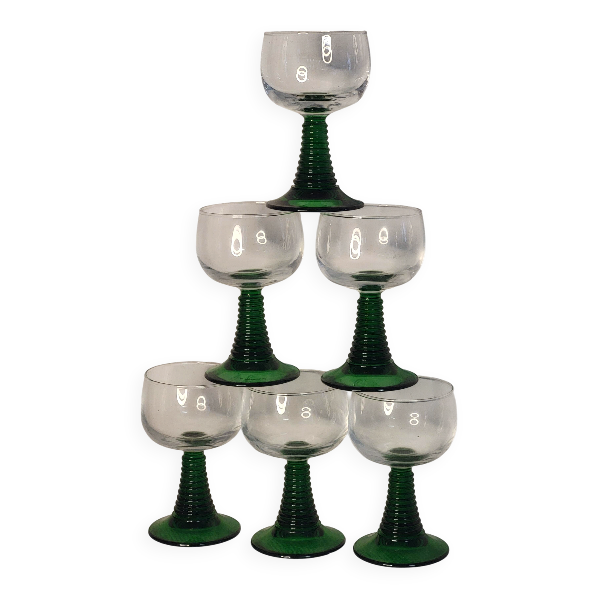 Green footed glasses