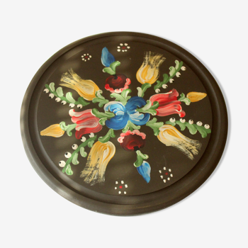 Round wooden cutting board handpainted, handpainted wall plate, vintage from the 1950s