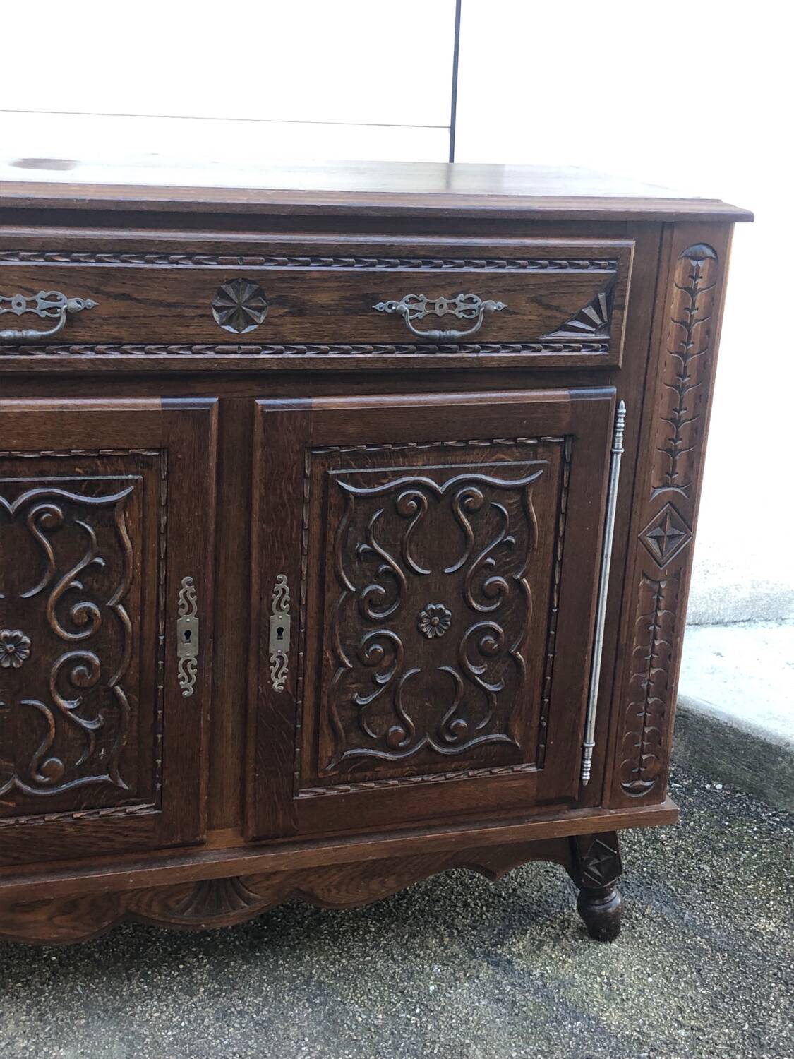 Antique solid wood sideboard with drawers and two doors