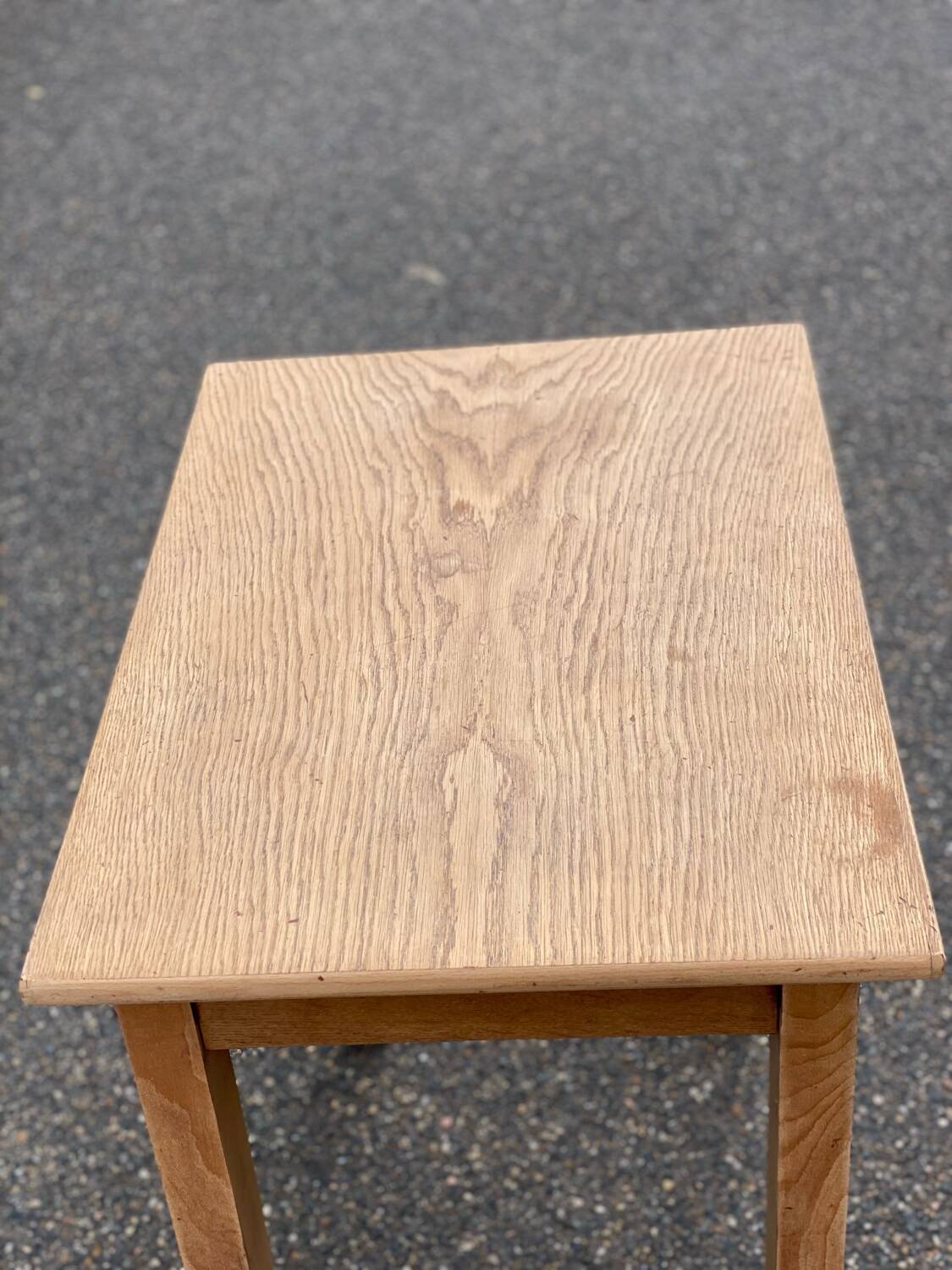 Table de ferme rénovée en bois massif brut