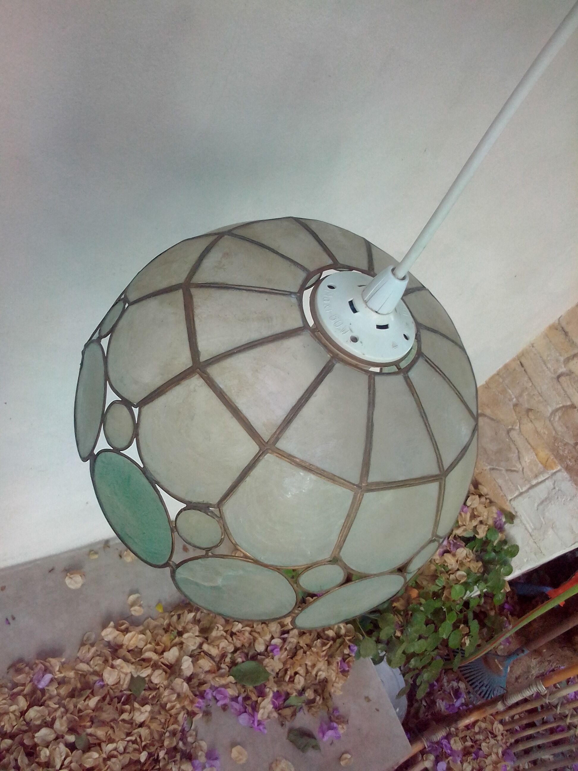 Hanging lamp