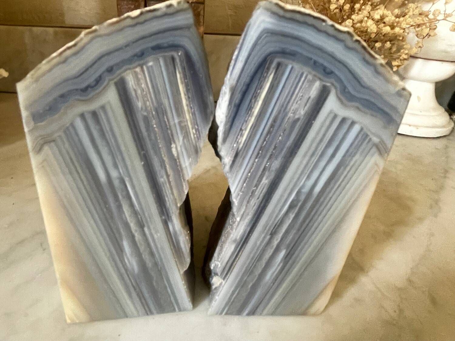 Paire de serre-livres en agate