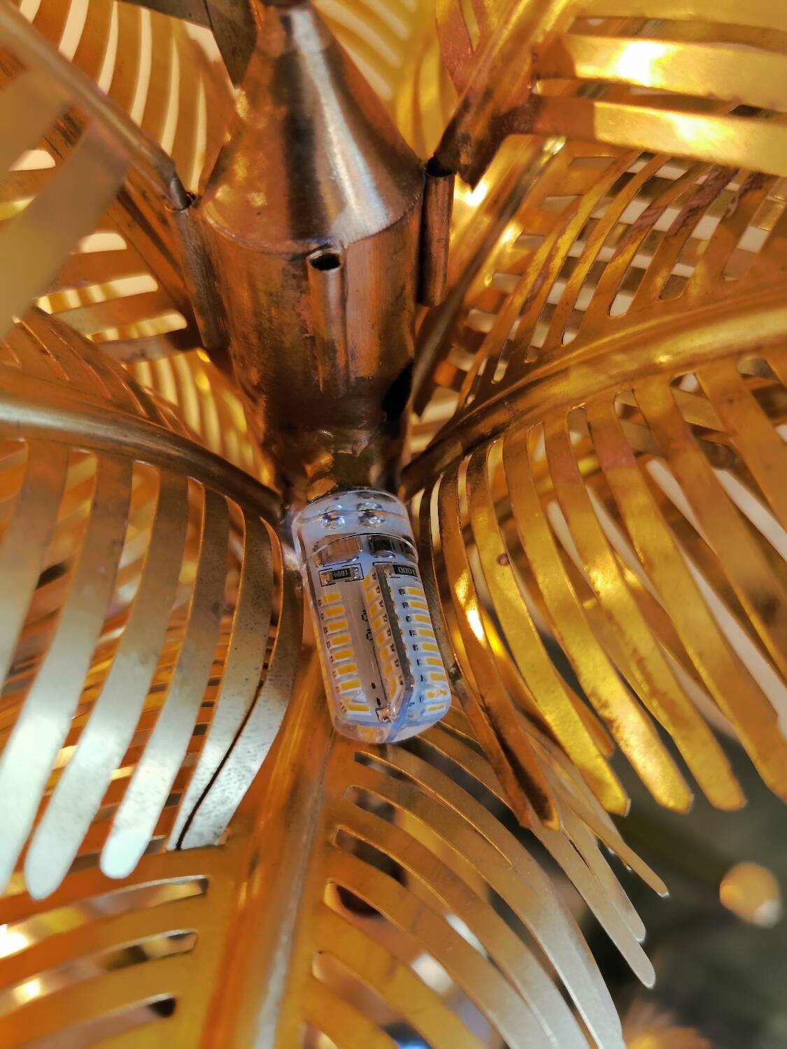 Solid brass palm tree lamp