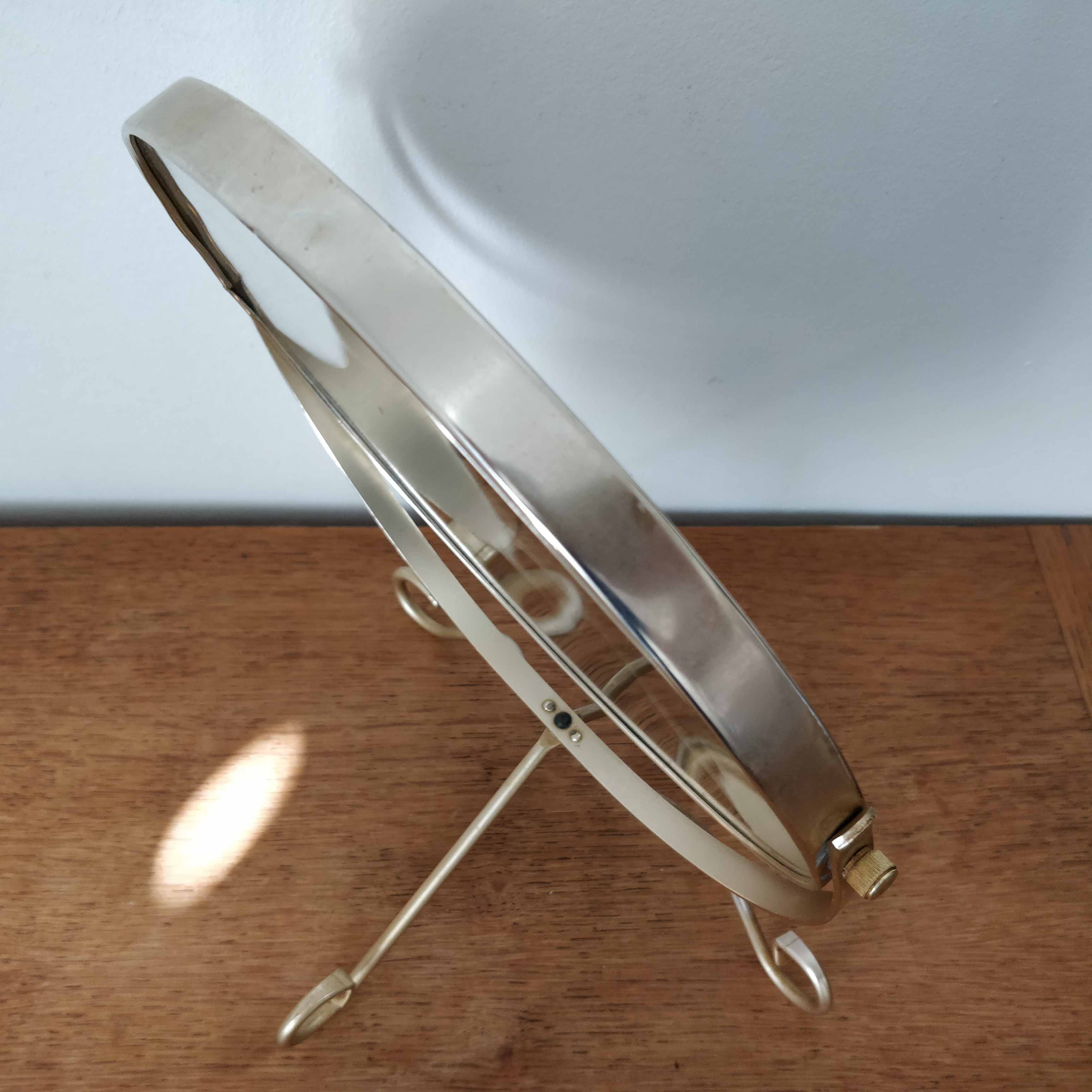 Mirror on double-sided gilded metal - 33x27cm