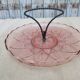 Plat a anse en verre rose