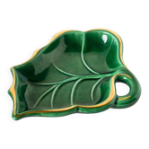 Vide-poche en barbotine forme feuille, vert et doré, 1970