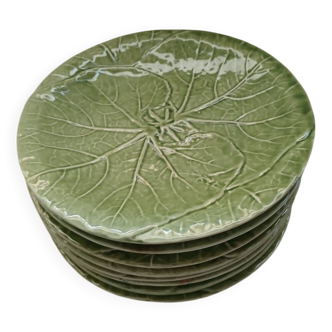 8 old flat plates in slip