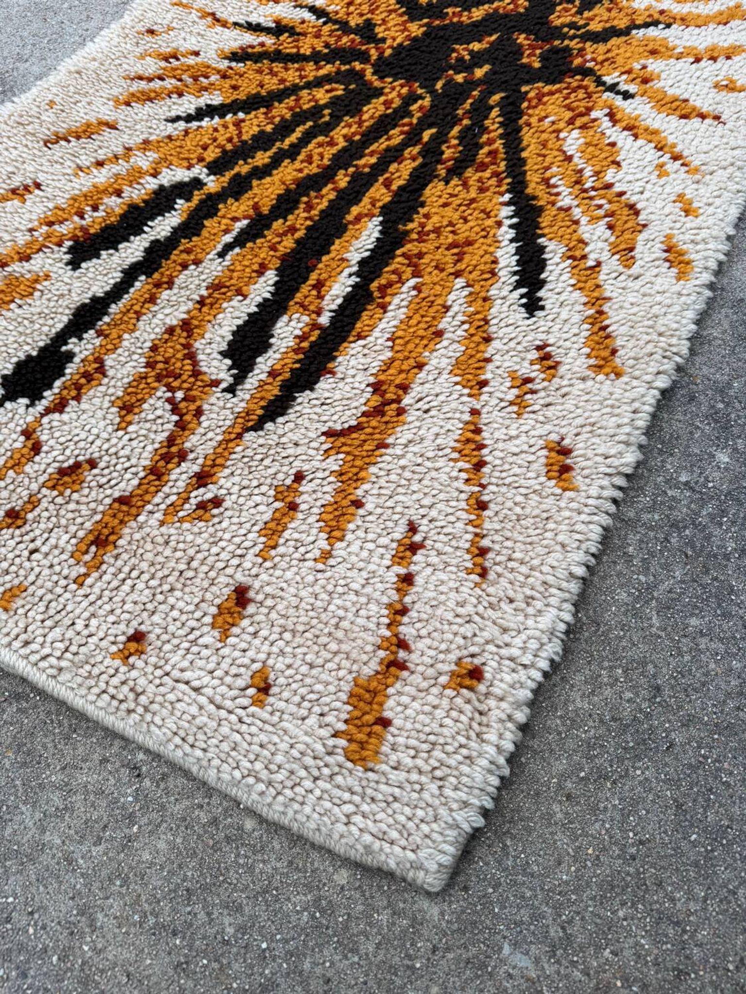 Tapis style Rya scandinave années 70