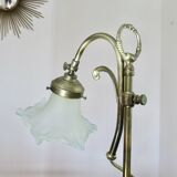 Art nouveau lamp in bronze and frosted glass tulip