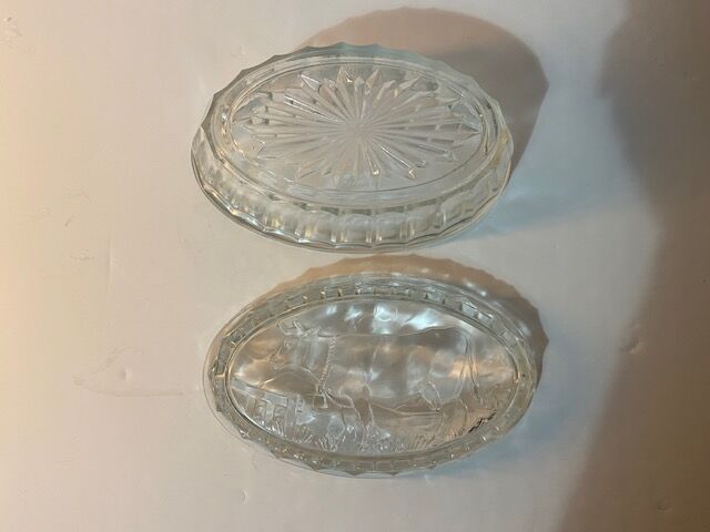 Chiseled glass butter tray
