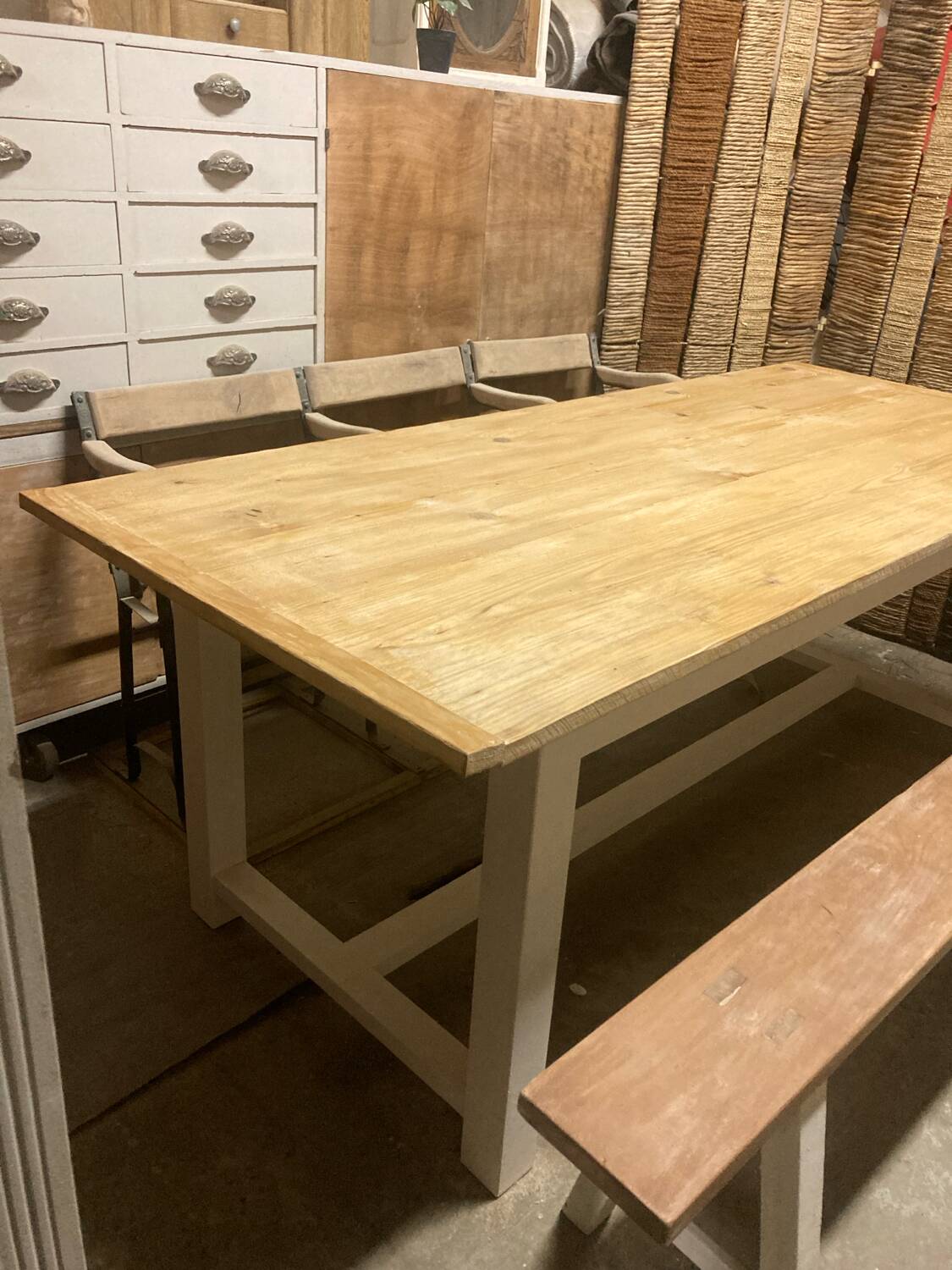 Farmhouse table