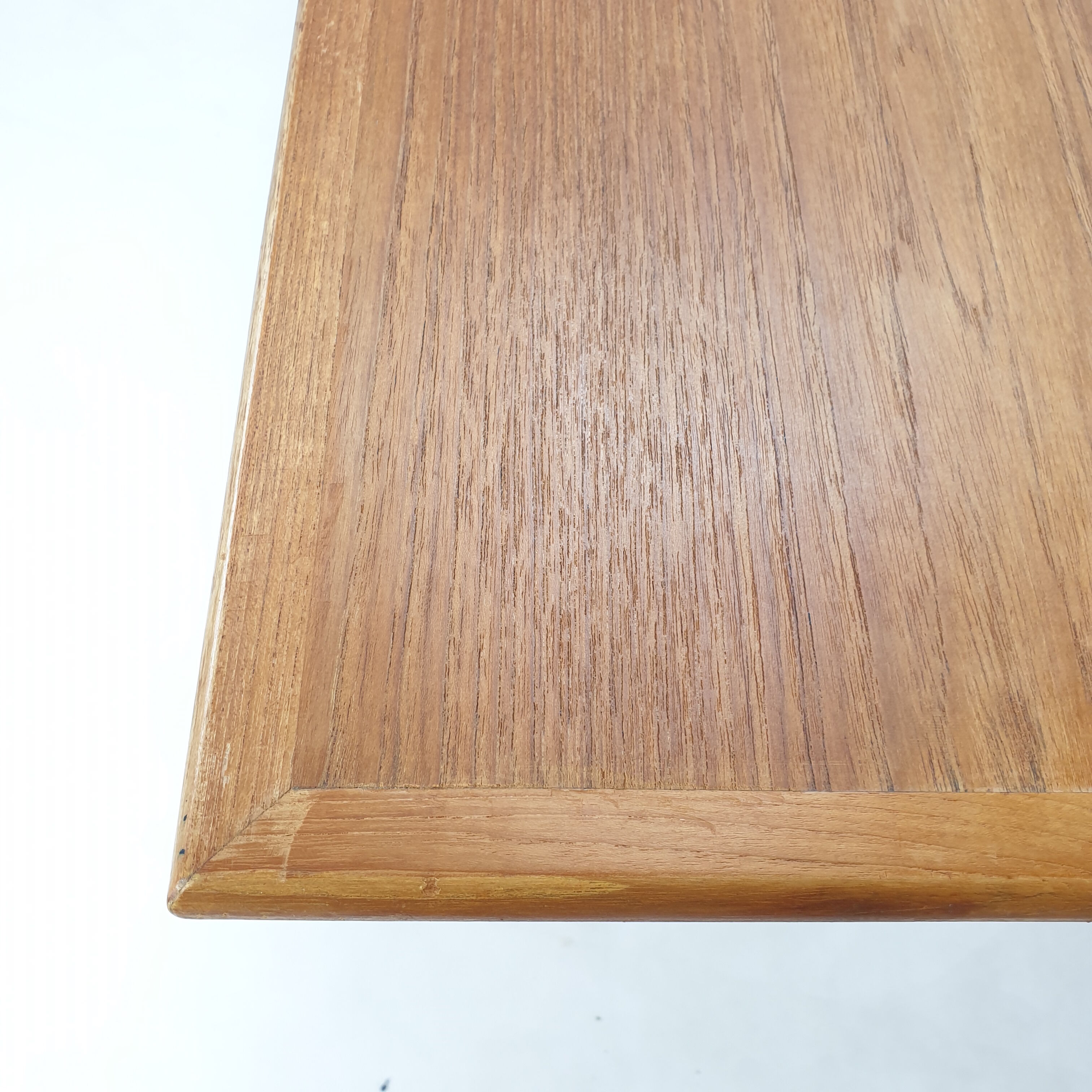 Shaker dining table by Børge Mogensen for Bra Bohag, 1970s