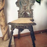 Pair of Louis XIII style chairs in patinated solid oak – piece