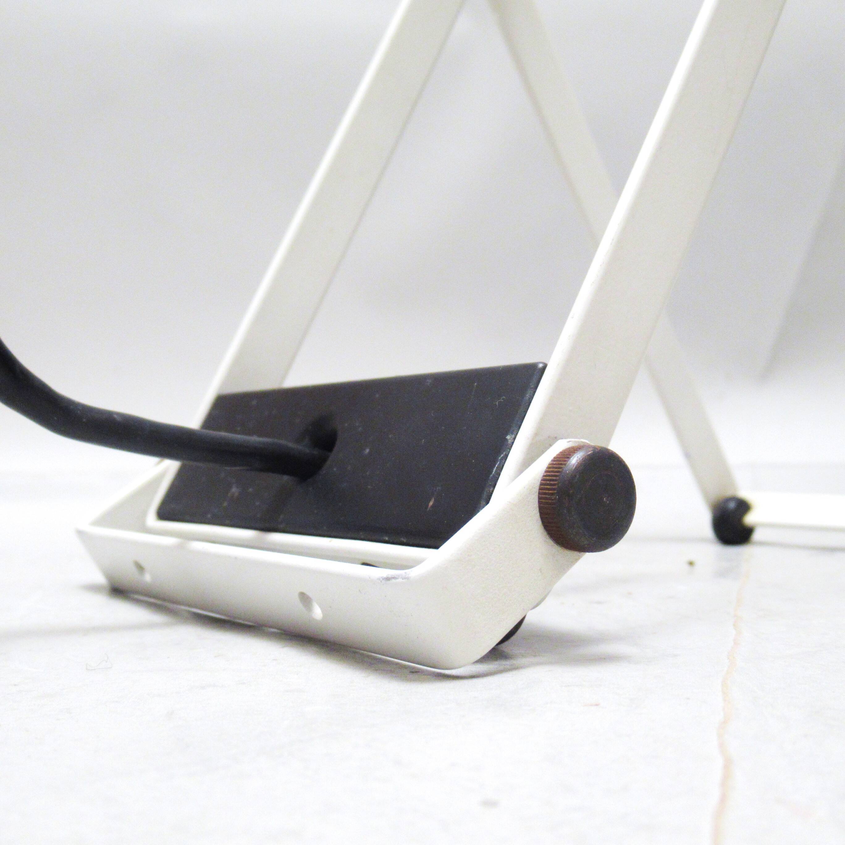 Sintesi Tavolo lamp by Ernesto Gismondi Artemide 1975