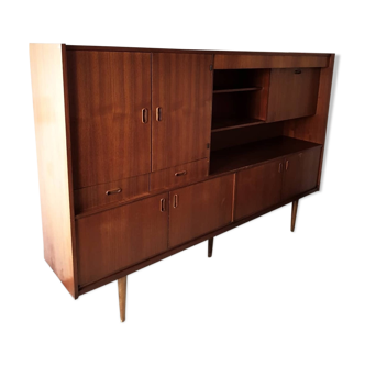 Scandinavian line in teak 60s