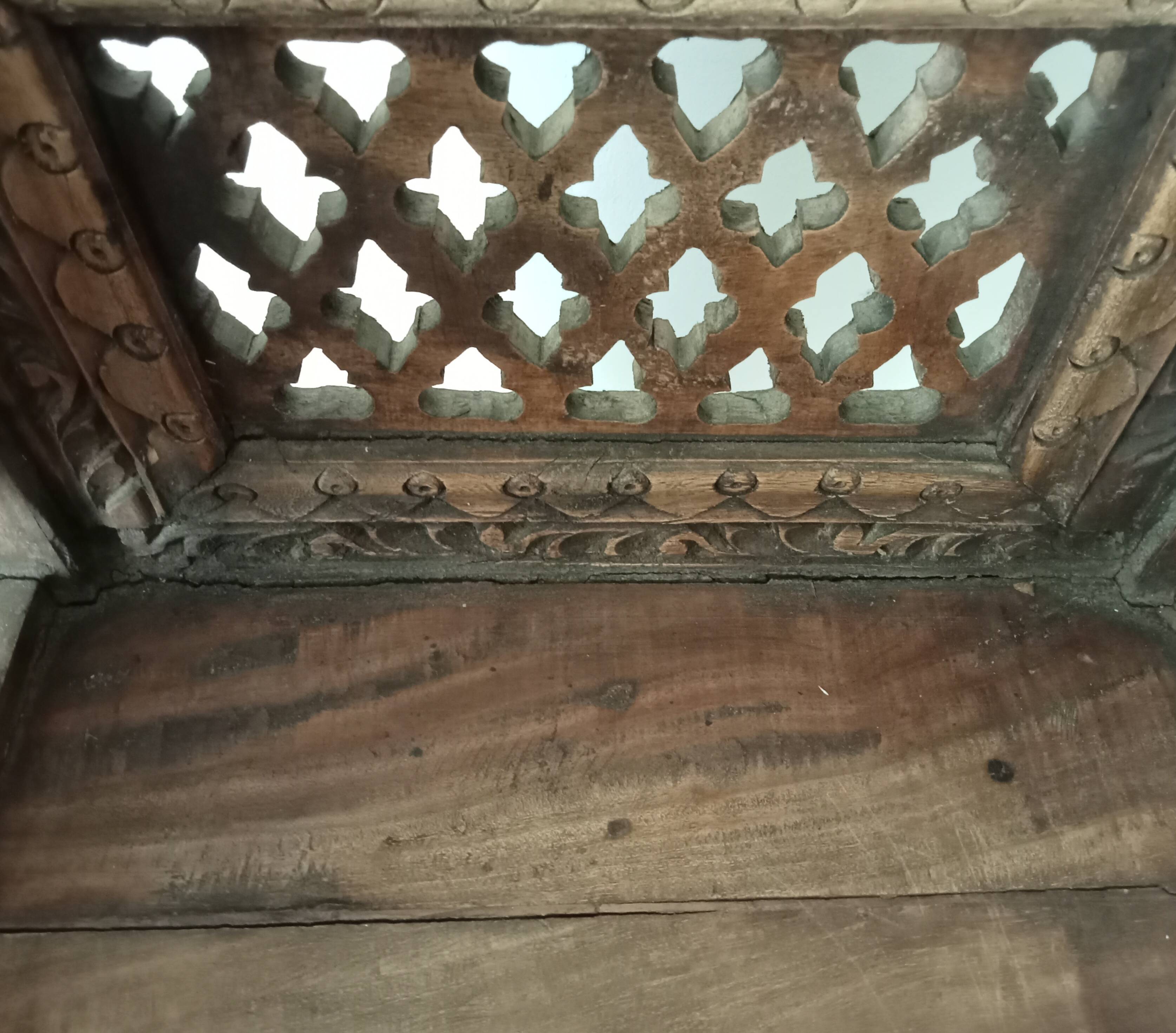 Fauteuil ancien Pidha Num2 Radjastan XIXeme en Palissandre massif