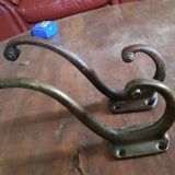 Pair of bronze hooks