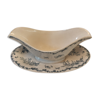 Saucière Cadix de Creil and Montereau in Terre de Fer