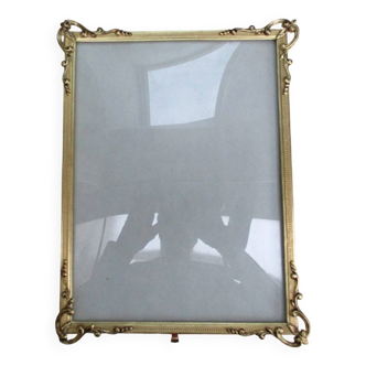 Gilded brass frame for 18 x 24 cm subject, Curved glass