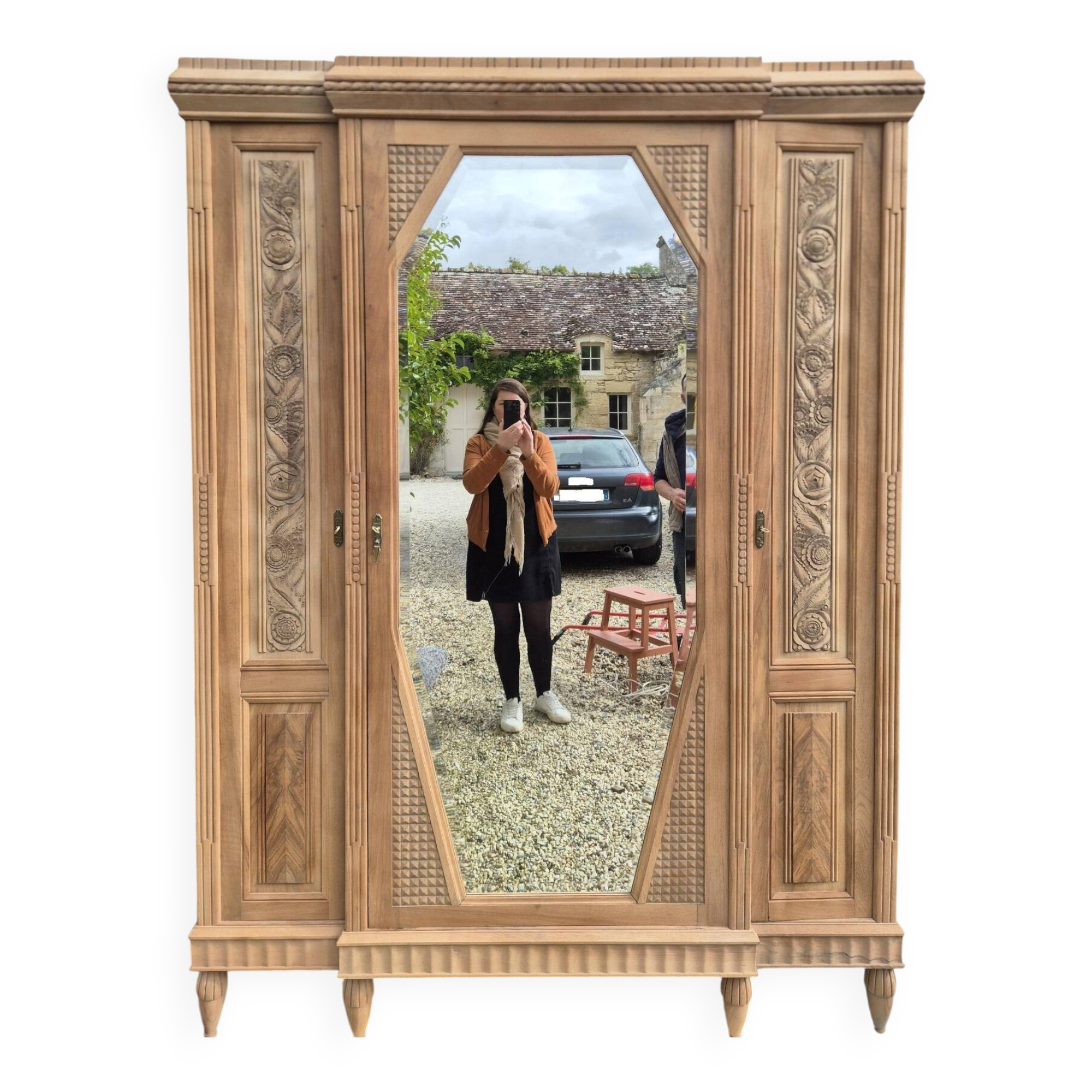 Art Deco wardrobe
