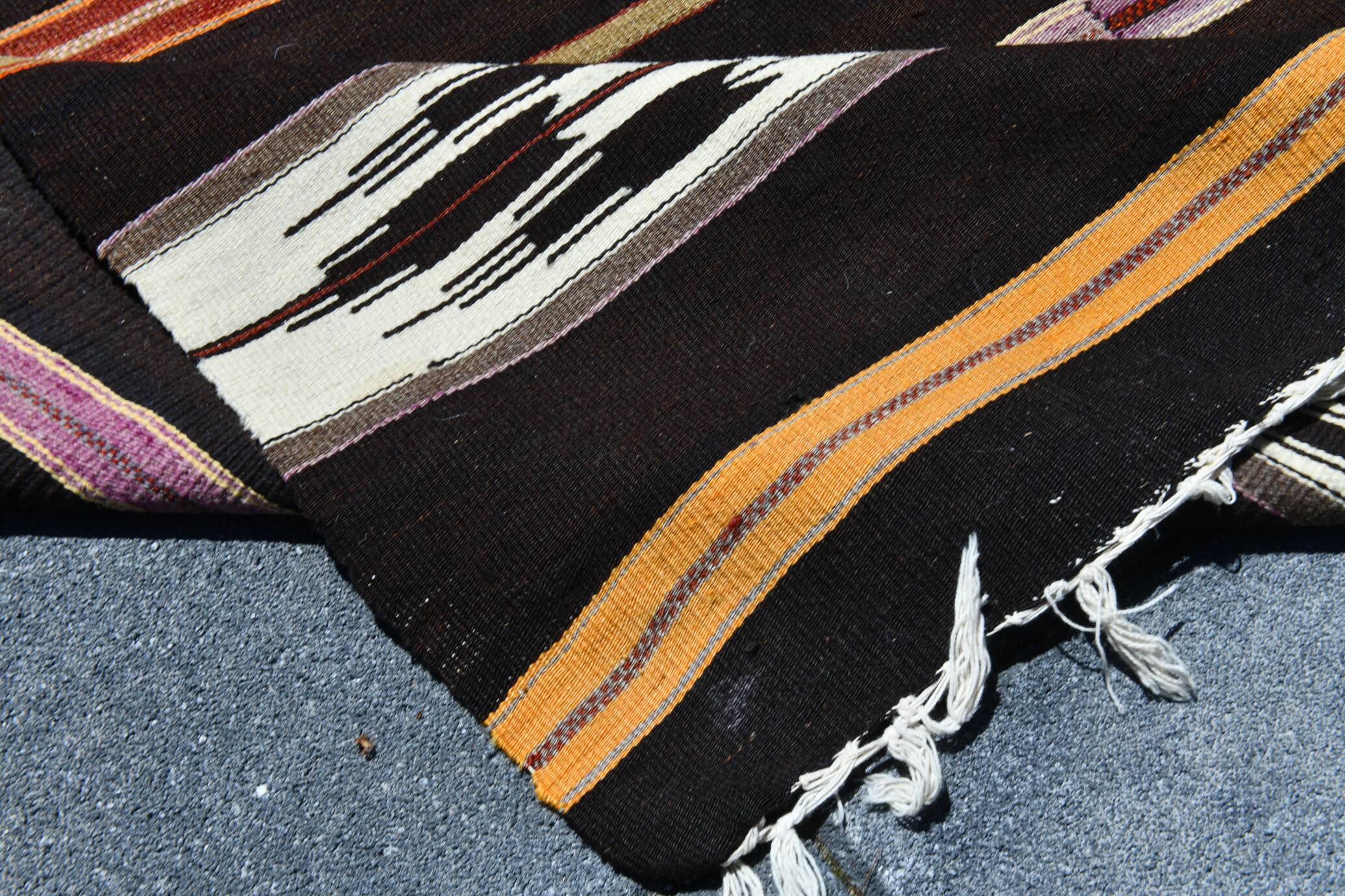 %100 Wool Striped Moroccan Pattern Turkish Kilim Rug, 181x305 Cm