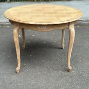 Table de repas ronde, ovale extensible en chêne poncé