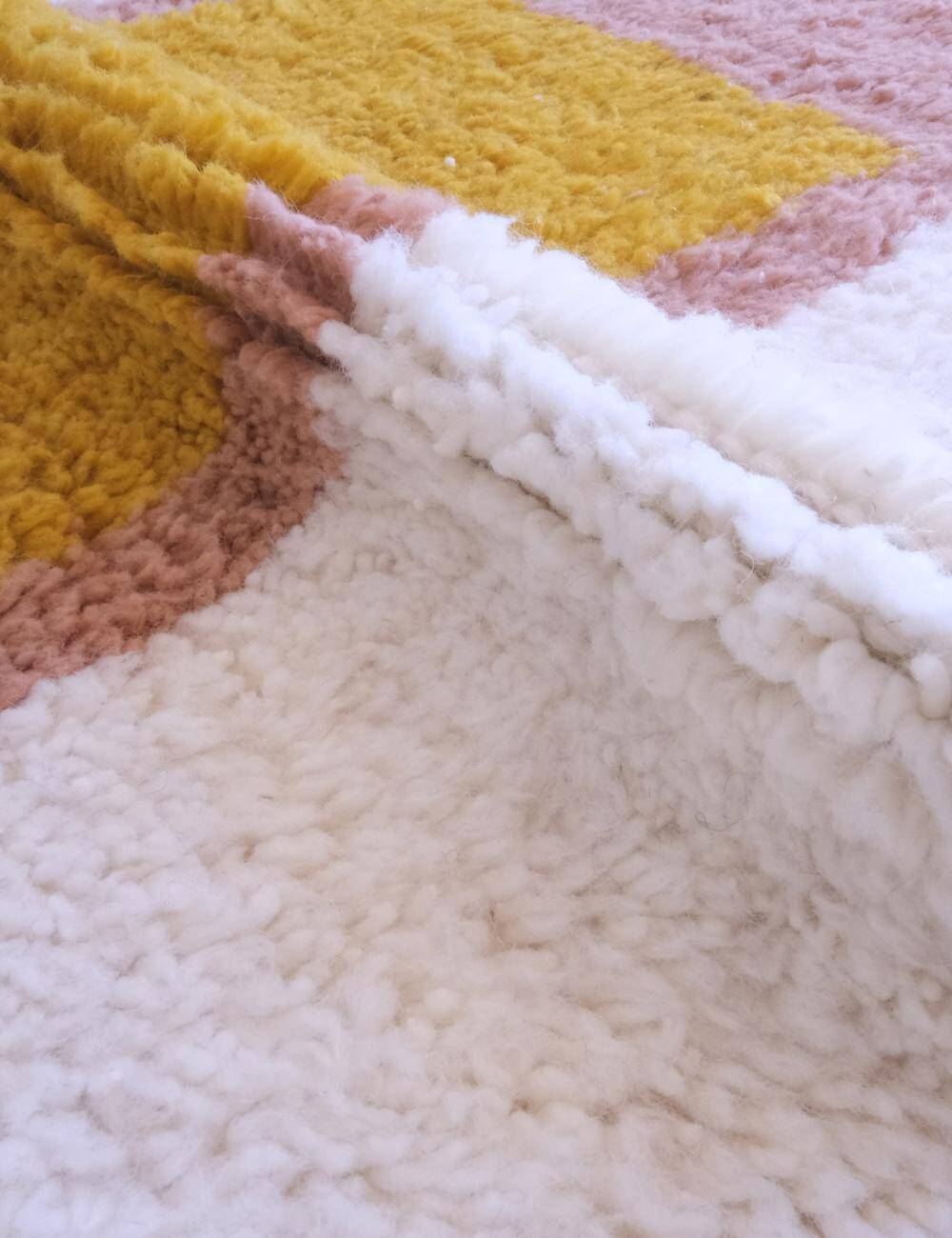 Contemporary Berber Rug - 183 x 100 cm