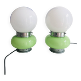 Paire de lampes de bureau en verre opalin
