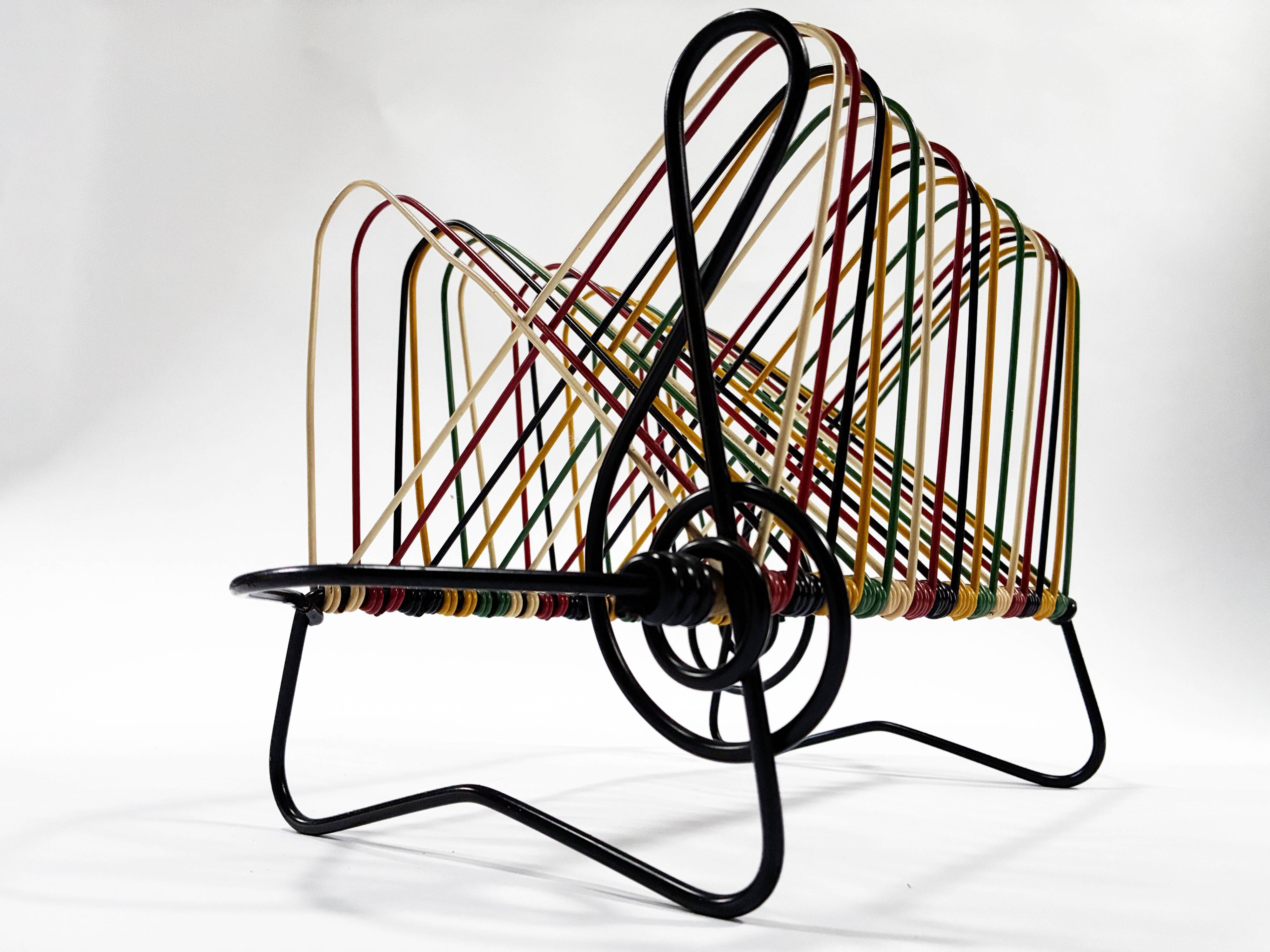 Vintage Vinyl Storage • 45 RPM Holder • Lacquered Metal • Scoubidou • 1950