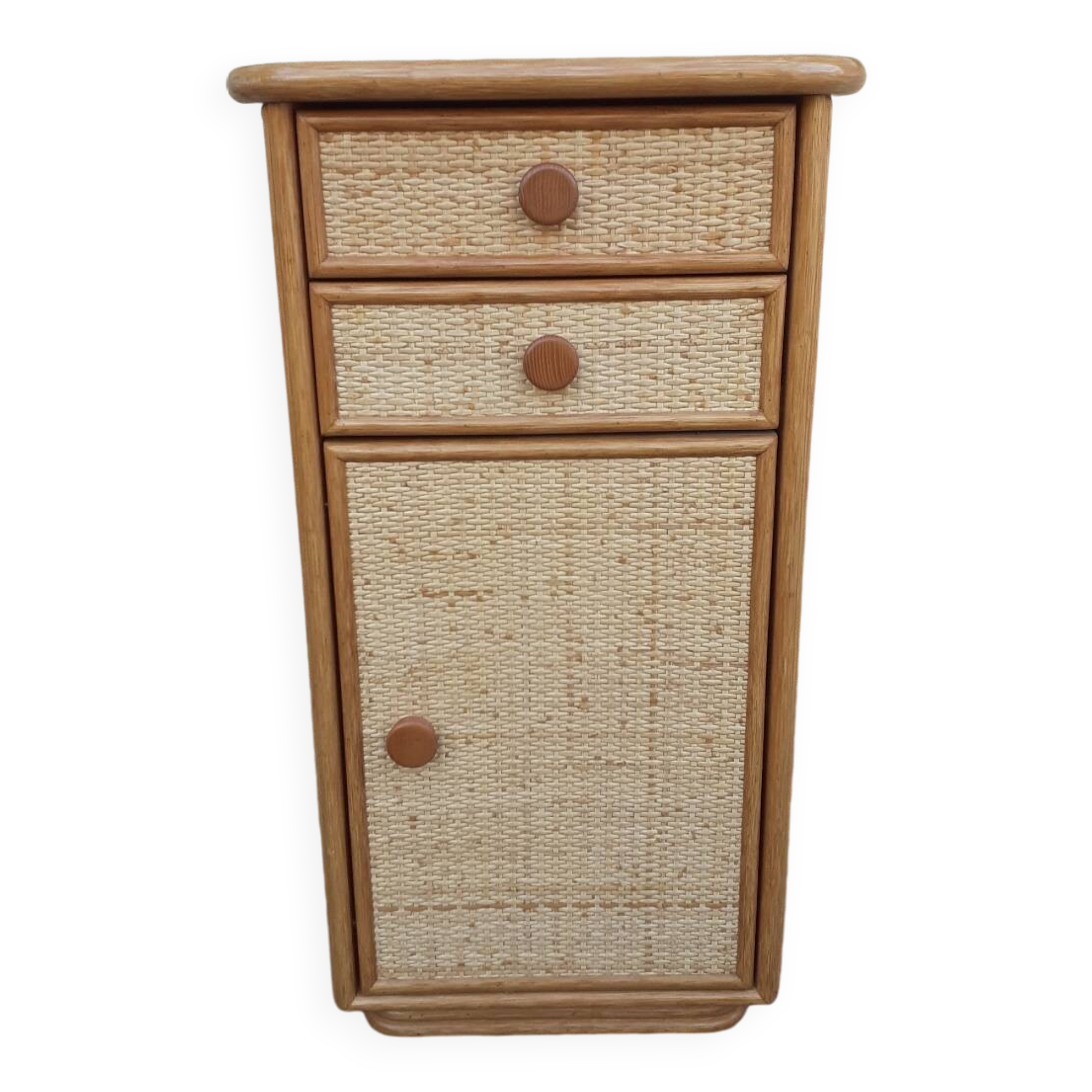 Vintage chest of drawers