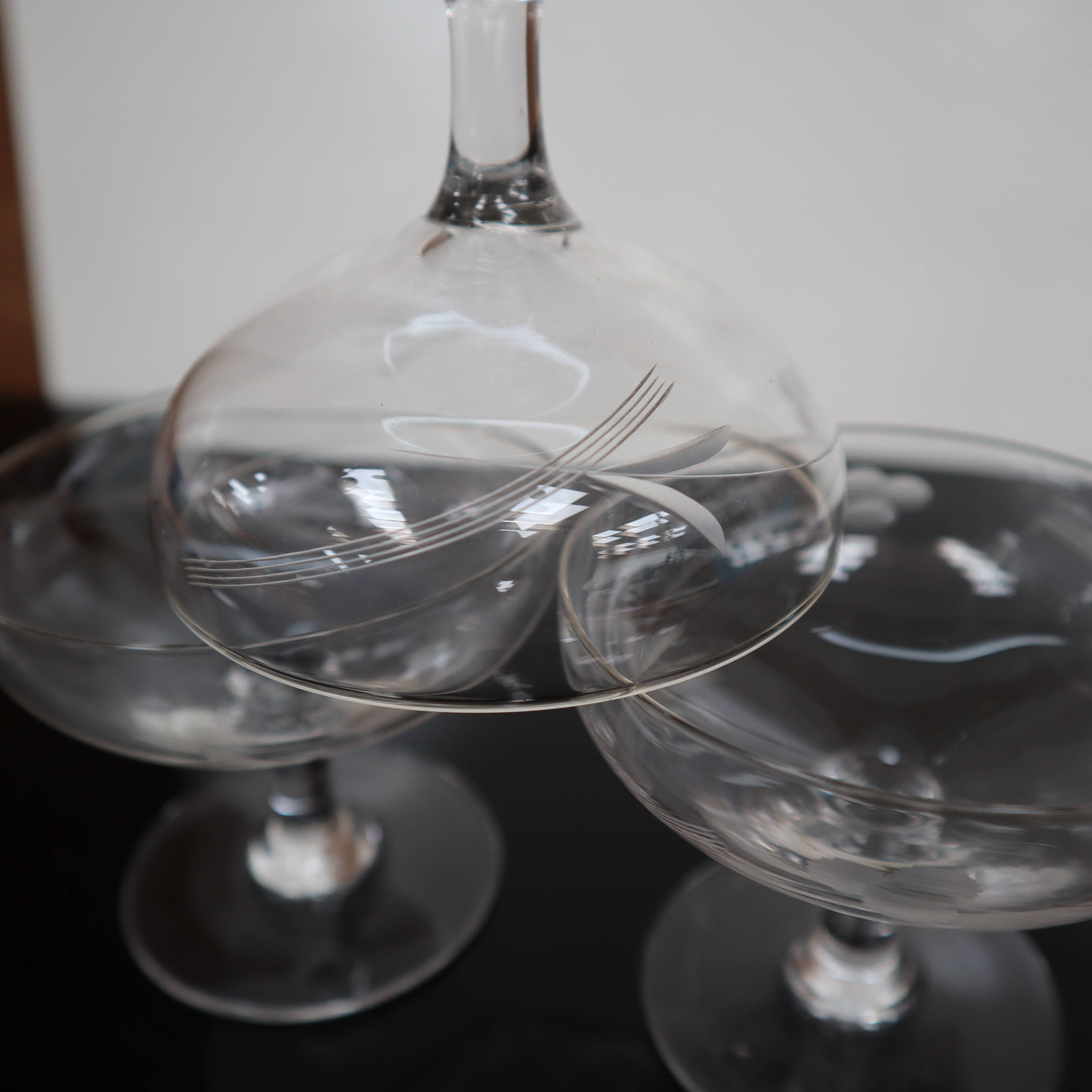 3 Art Deco champagne glasses in engraved glass