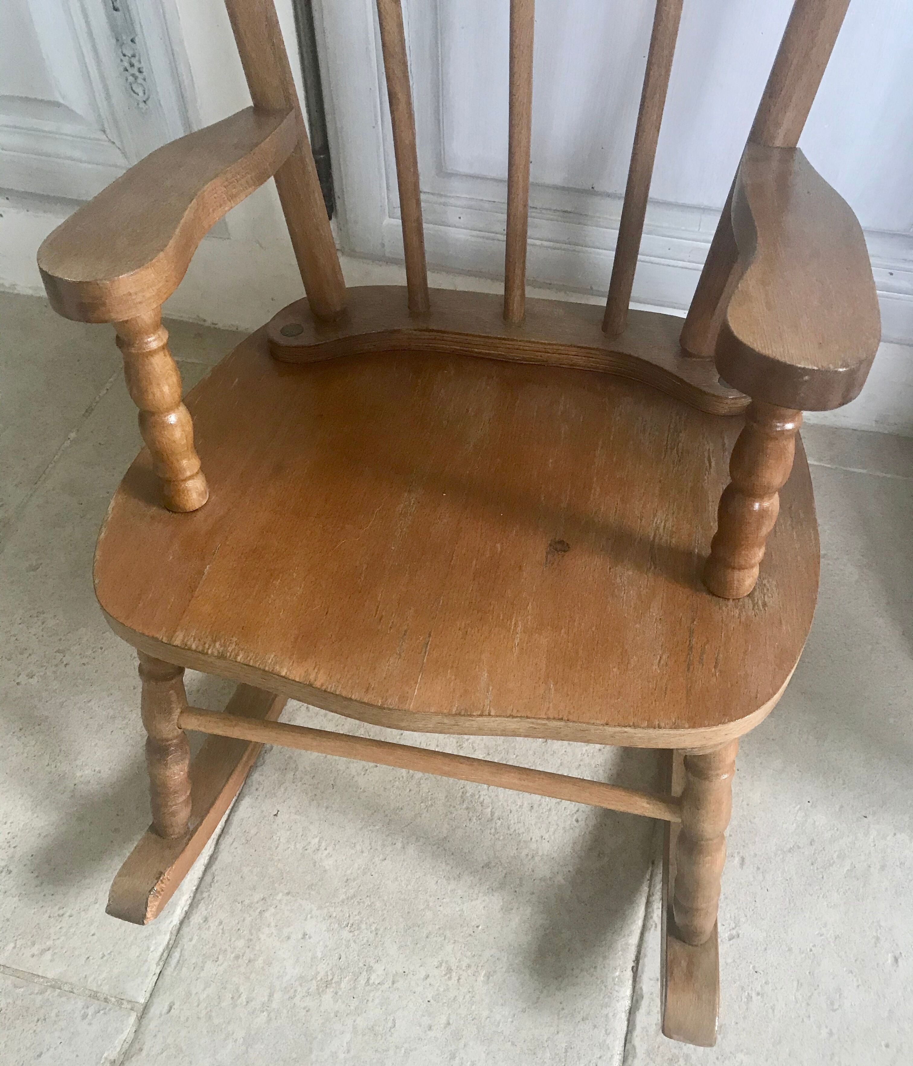 Rocking-chair child in beech