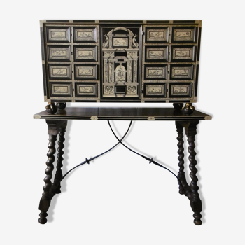 rare secretary cabinet inlaid and decorated with ebony and bone engraved on its presentation table