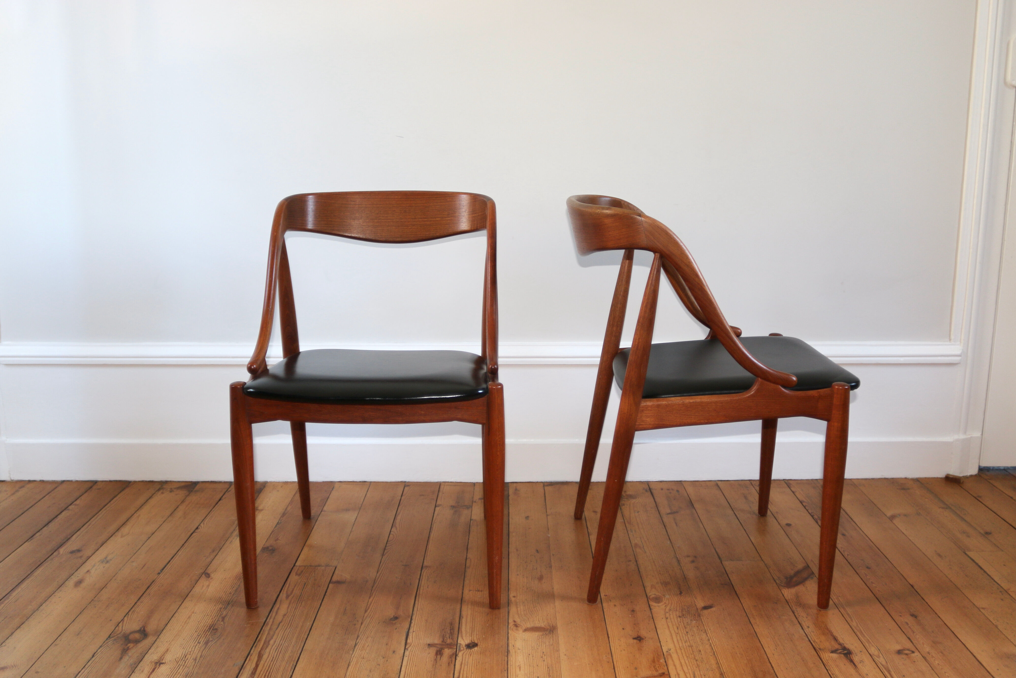 Pair of Scandinavian teak chairs Johannes Andersen 1960