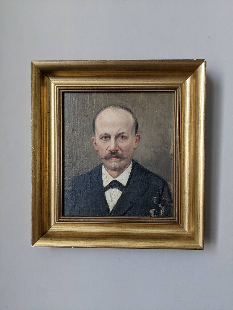 Oil on canvas old portrait gilded wooden frame country decoration