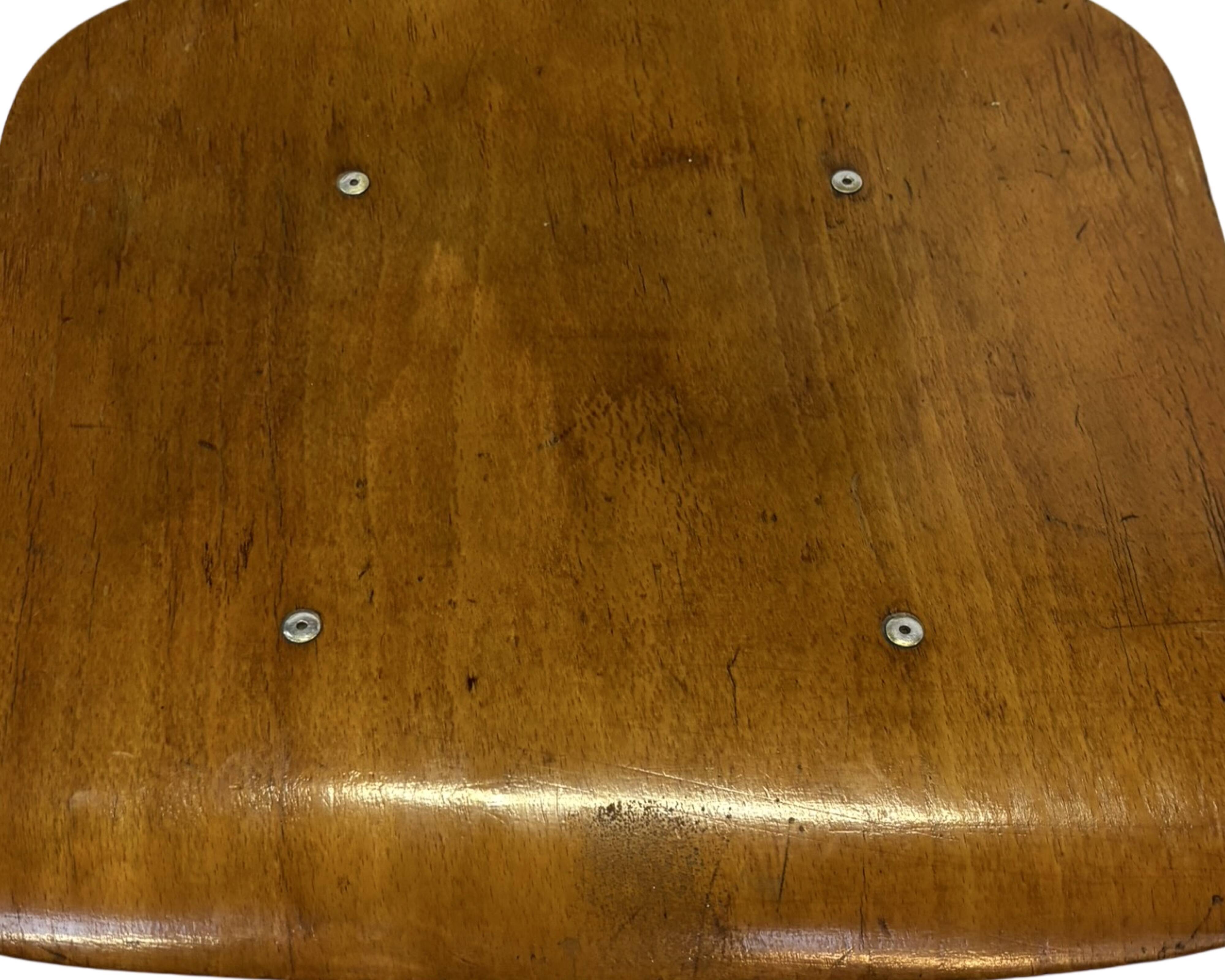 Vintage Friso Kramer chair from Ahrend de Cirkel dutch design