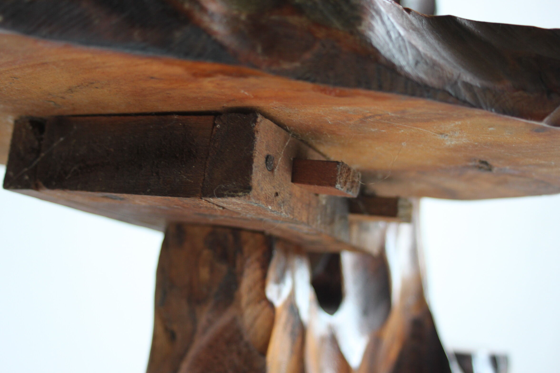Wooden tree trunk organic carved plant stand side table, 1950s.