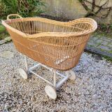 Wicker cradle on wheels, late 19th century