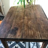 Farm table