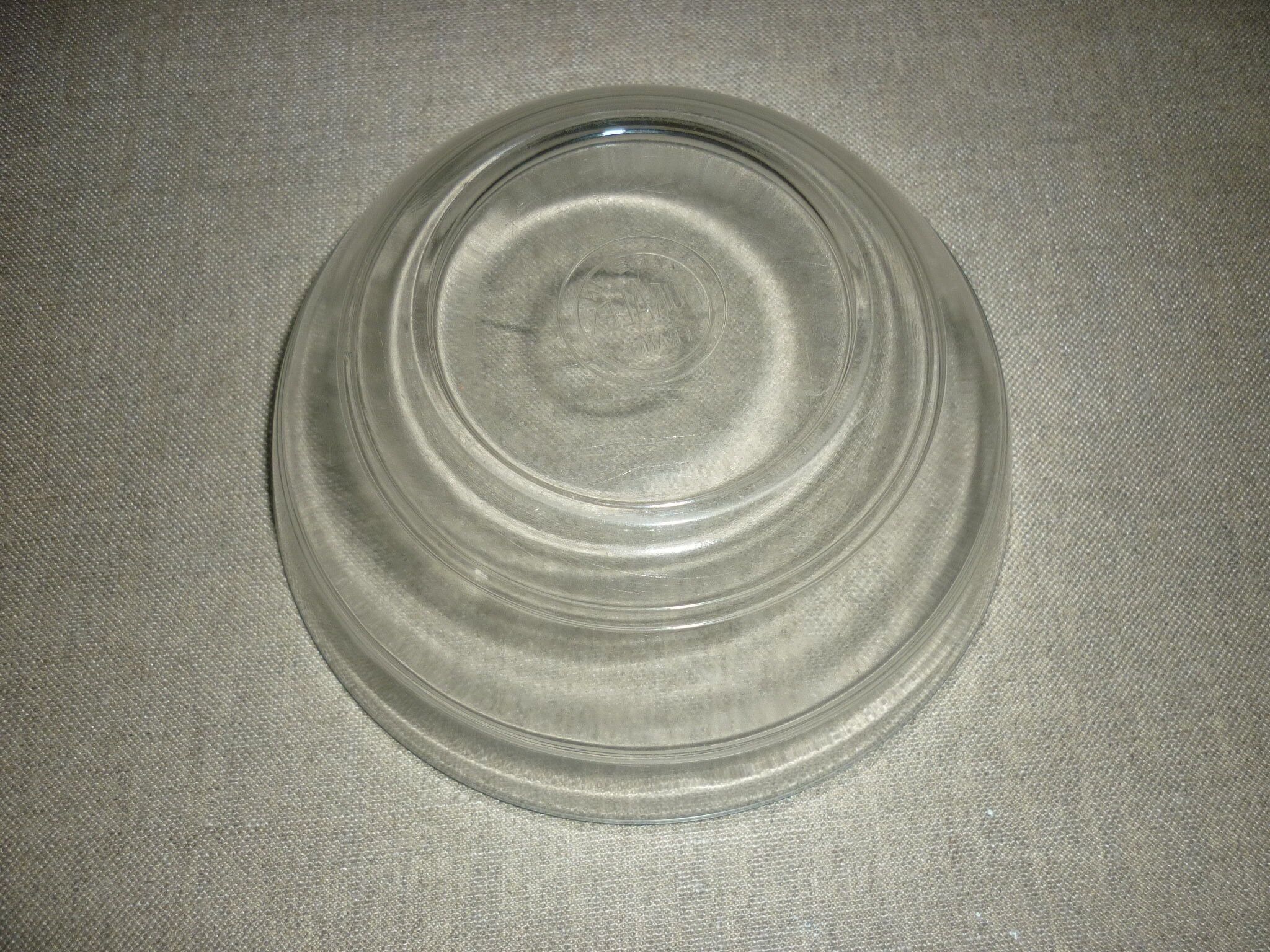 Set 1 bowl and 2 Duralex glass cups