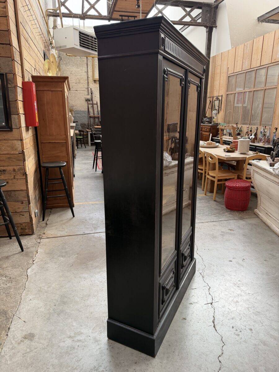 Napoleon III display cabinet